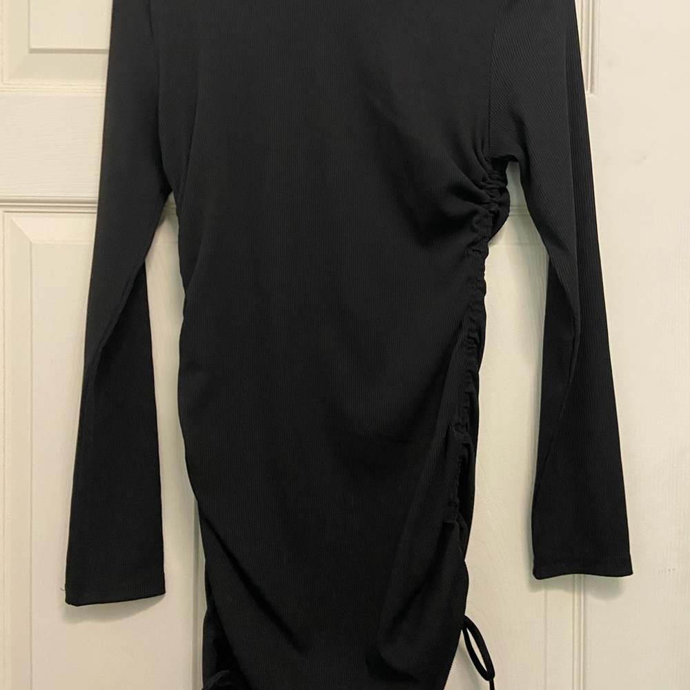 Elegant Black Ruched Women's Dress